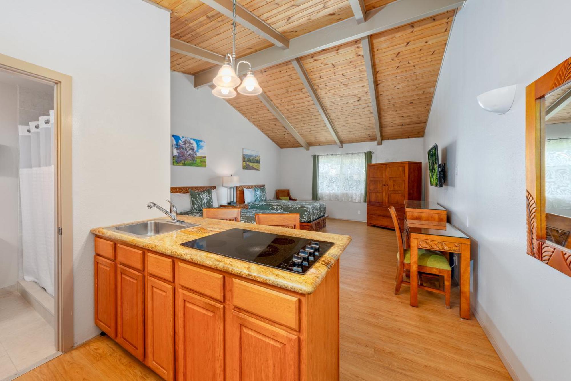 Castle Waimea Country Lodge מראה חיצוני תמונה